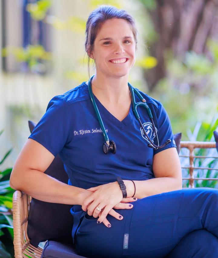 Dr. Kirsten Seelenbinder, DVM