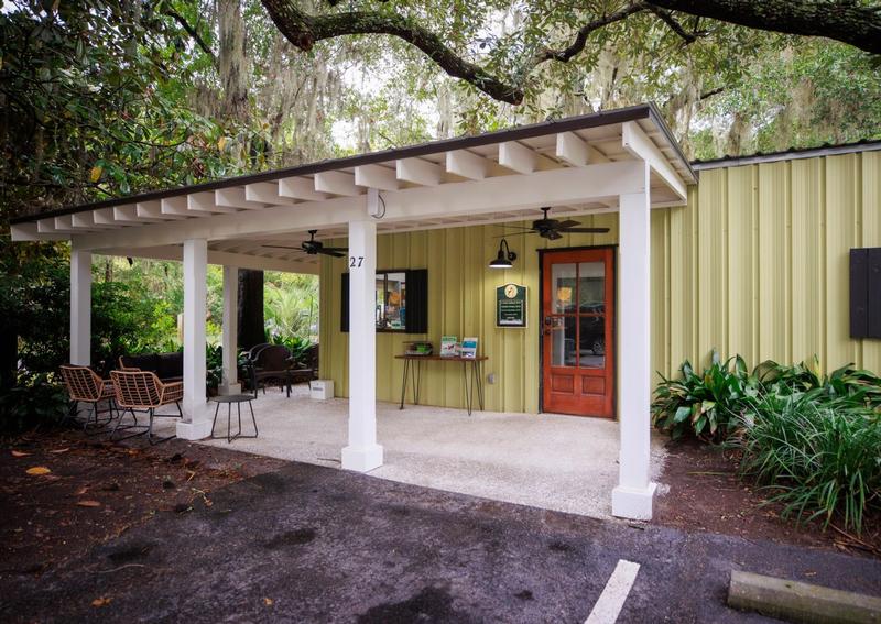 Carousel Slide 7: $Front of building